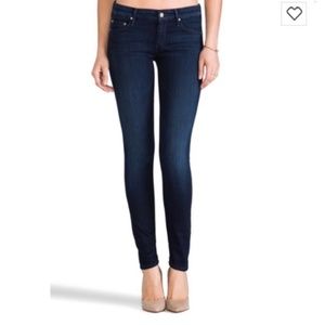 MOTHER Denim The Looker Jean in Forever and a Day